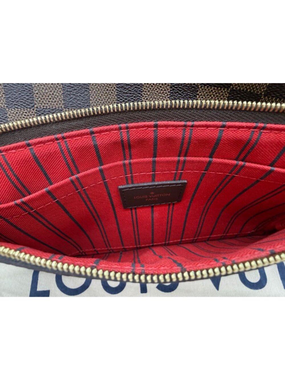 Louis Vuitton Neverfull GM Damier Ebene Tote with Pouch – Cherry Interior - Auth - Picture 9 of 11